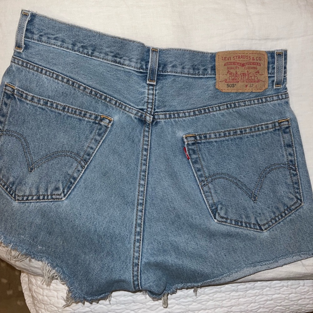 Levi cutoffs. Fit like a 29